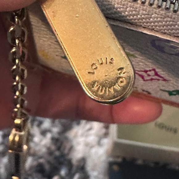 Louis Vuitton Monogram Multicolore Key Pouch in White with Multicolor Logo - Picture 6 of 15